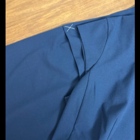 ANN TAYLOR BI STRETCH SHEATH SCOOP NECK CAP SLEEVE PURE SAPPHIRE NAVY DRESS $149 - Picture 8 of 11